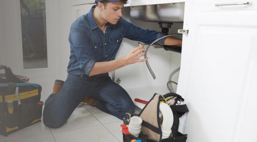 Local annual plumbing maintenance in Waltonville, IL